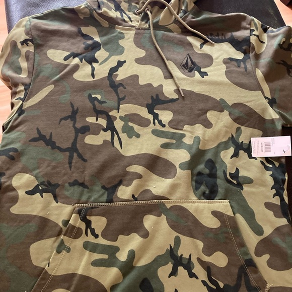 Volcom Men’s hooded sweatshirt - Picture 8 of 8